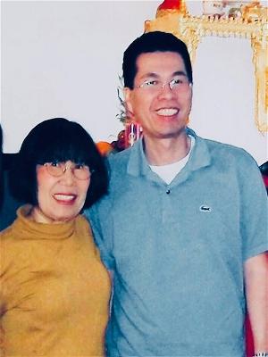 04022024 Minh Thuy_CALVIN & MOM